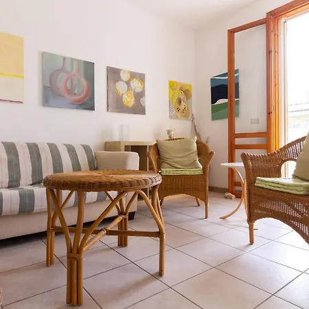 Holiday home Rainbow - *